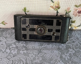 Vintage 1930s Art Deco Folding Camera Black Leatherette Geometric Chrome Panel Bellows