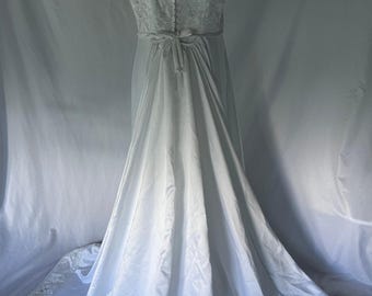 Vintage 90s Morilee Satin A-Line Wedding Dress vntg Size 12 w/ Detachable Train