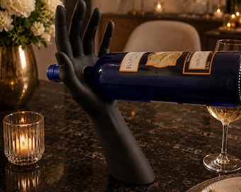 Matte Hand Wein Flaschenhalter | Skulpturale Moderne Bar Dekoration