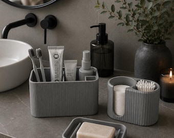 Modernes geripptes Badezimmer Organizer Set, Zahnbürstenhalter, Wattepad Spender, Seifenschale