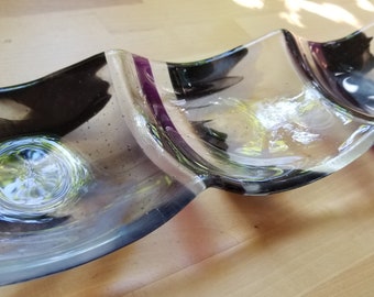 3-part Sectional Glass Dish (Black, White and Purple)