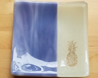 Pineapple Glass Dish/Plate (Lavender/Purple and Beige)