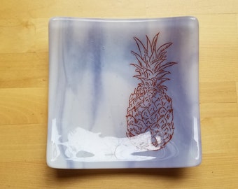 Pineapple Glass Dish/Plate (Lavender/Purple)