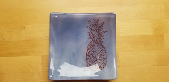 Pineapple Glass Dish/Plate (Lavender/Purple)