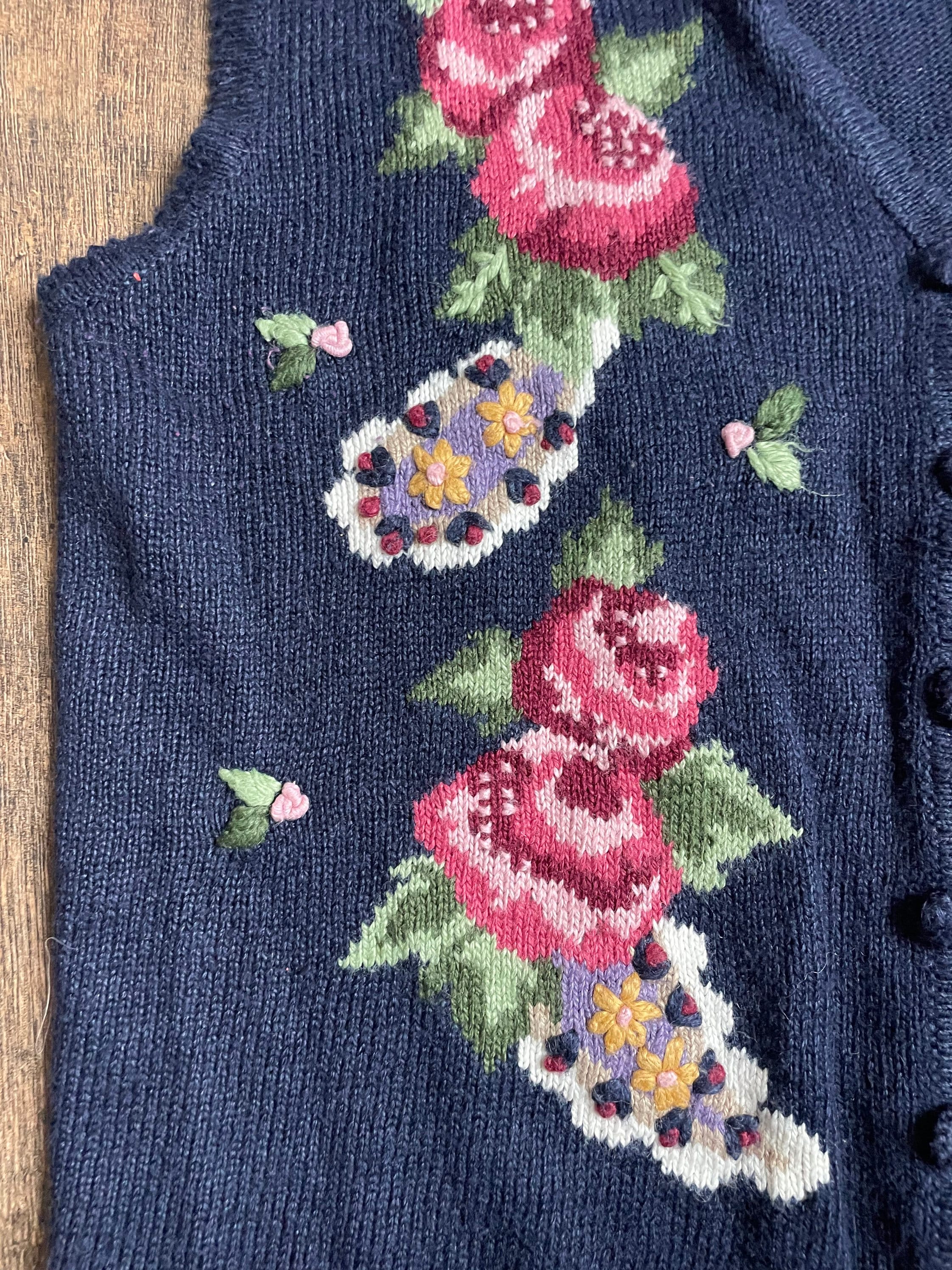 Vintage Button up Sweater Vest, Vintage Embroidered Sweater