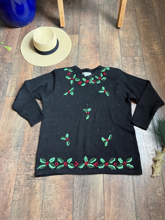 Vintage Winter Sweater, Vintage Holly Berry Sweater, Cute 90s Winter Sweater, Christmas Sweater,Holly Berry Pullover Sweater, Beaded Sweater
