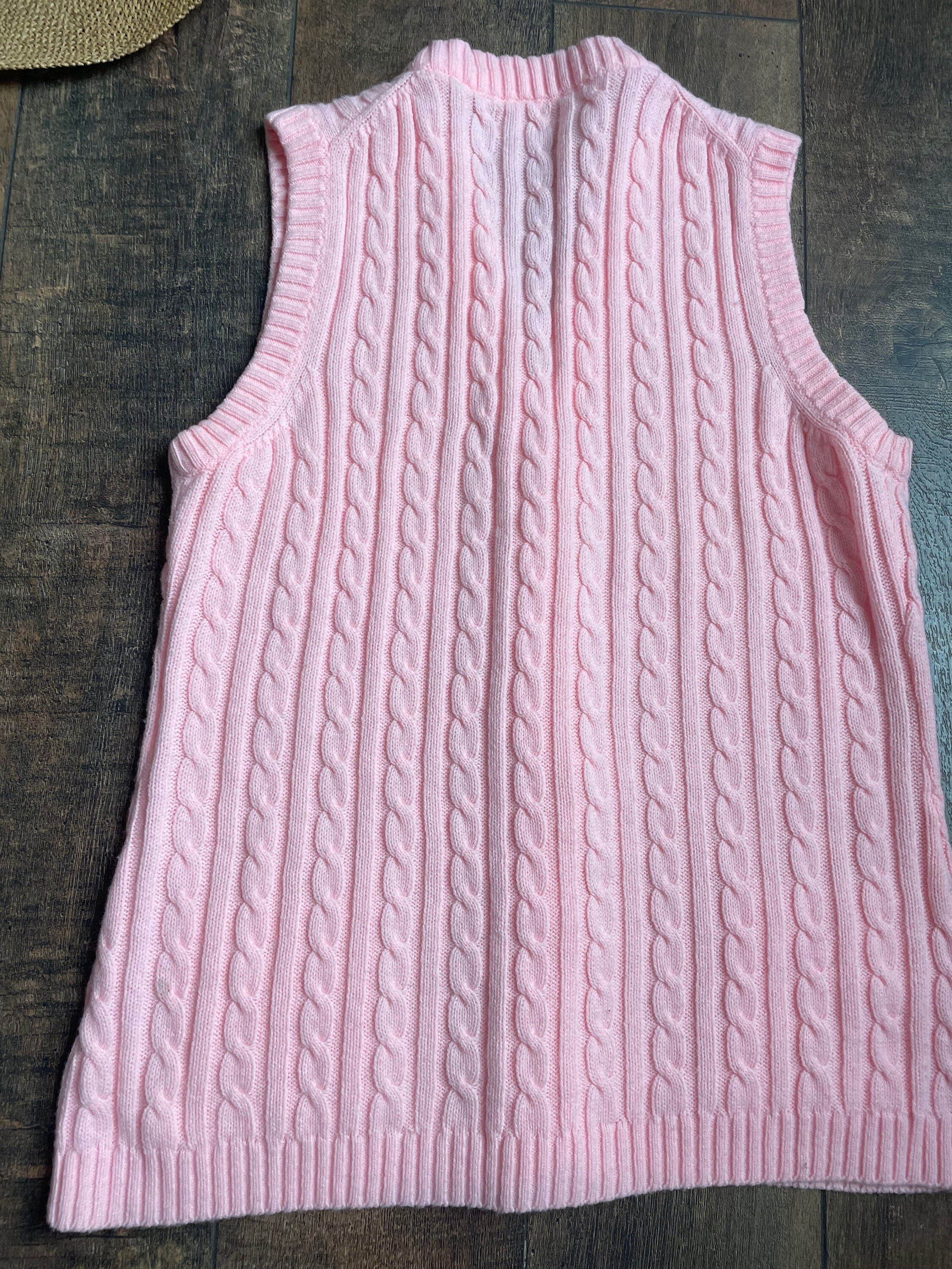 AMERI VINTAGE | snap account | . COMPACT KNIT VEST WITH
