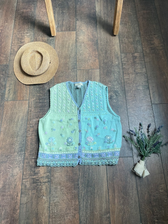 Vintage Spring Sweater Vest, Vintage Embroidered … - image 1