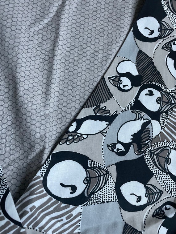 90s Puffin Vest, Black and White Vest, Cute Bird … - image 4