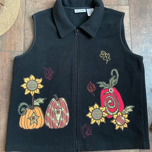 Vintage 90s Halloween Sweater Vest, Black Cat Sweater Vest, Vintage Halloween Sweater Vest, Pumpkin Vest, Vintage Pumpkin Patch Sweater Vest image 2