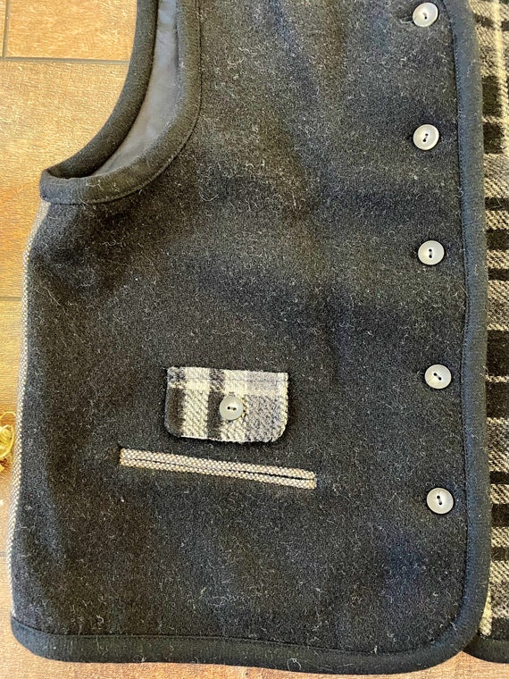 Color Blocked Sweater Vest, Vintage Plaid Sweater… - image 7