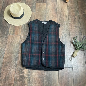 Vintage Wool Plaid Button Up Vest, Vintage Autumn Plaid Vest, 90s Soft Wool Plaid Vest, Quilted Plaid Wool Vest, Country Plaid Vest, Wool