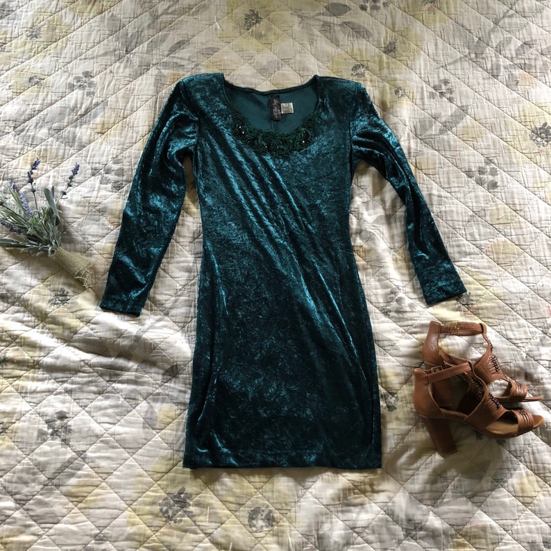 Vintage Emerald Green Crushed Velvet Mini Dress,Vintage 90s Velvet Dress,90s Velvet Dress,Princess Fiona Dress,Mini Velvet Dress, 90s Party imagem 1