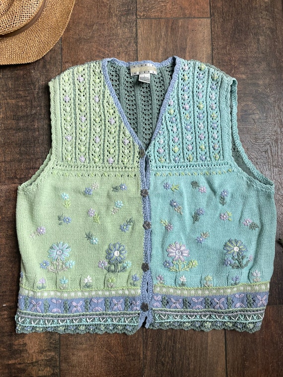 Vintage Spring Sweater Vest, Vintage Embroidered … - image 2