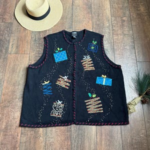 Vintage Christmas Sweater Vest, Christmas Presents Christmas Vest, 90s Christmas Sweater Vest,Saved By the Bell Christmas,90s Christmas Vest