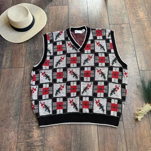 Vintage Christmas Knit Sweater Vest, Christmas Sweater Vest, Christmas Argyle Sweater Vest, Vintage KNIT Christmas Vest, Argyle Christmas