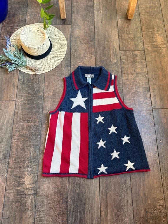 Vintage 90s Patriotic Sweater Vest, 90s Teacher Sweater Vest, Heirloom Collectibles, USA Sweater Vest, USA Patriotic Sweater Vest, MEDIUM