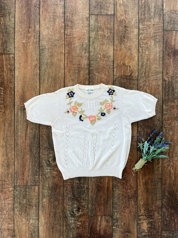 80s short sleave embroidered sweater, Nancy strang