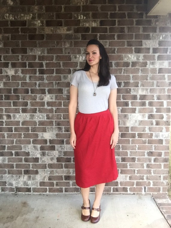 Womens red skirt - Gem