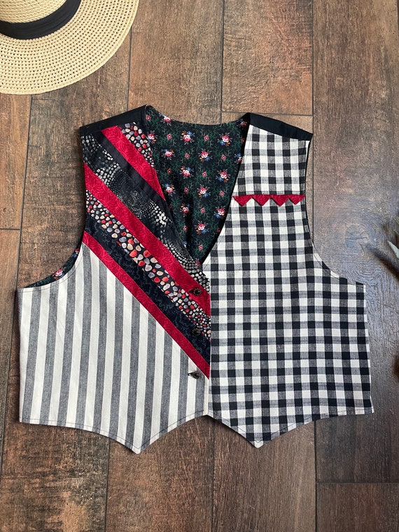 Vintage 90s Quilted Reversible Vest, Prairie Vest… - image 2
