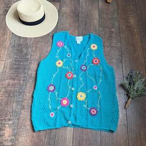 Vintage Spring Sweater Vest, Vintage Embroidered Sweater Vest,Easter Sweater Vest, Embroidered Floral Sweater Vest,90s Floral Sweater Vest