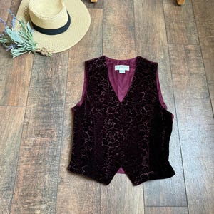 Chaleco floral de terciopelo morado vintage, chaleco floral vintage, chaleco Elaine Benes, chaleco floral vintage de los 90, chaleco floral romántico, PEQUEÑO