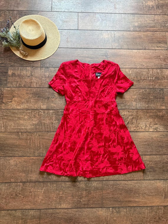 backless red dress short Sexy Cross Neck Glitter Sequin Backless Homecoming US 8 / Red Size:22W Red Built mirakl_mat Lulus | Dresses |