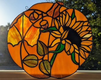 Autumn Harvest/Pumpkin suncatcher/Fall Suncatcher/Fall Stained Glass Suncatcher/Suncatchers for Windows/Thanksgiving