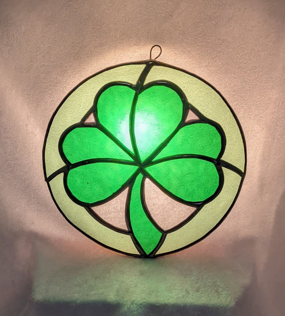 Shamrock Suncatcher/st. Patrick's Suncatcher/stained Glass Suncatchers