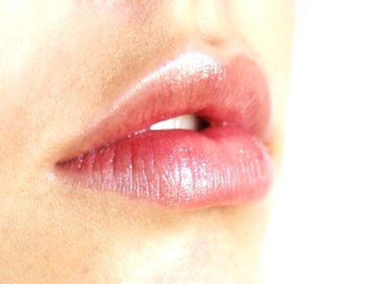 BARELY THERE Vegan Mineral Lip Tint Lipstick: Natural Makeup Color image 1