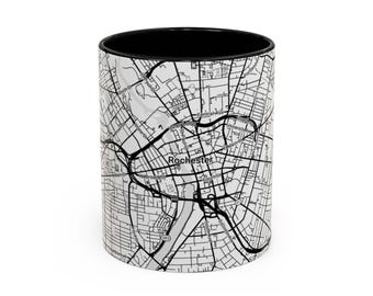 Taza, taza de café personalizada con mapa de la ciudad de Rochester, NY, regalo personalizado para amantes del café, decoración del hogar, arte de mapa urbano, taza de café de Rochester, viaje