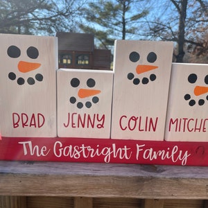 Personalized Wooden Painted Snowman Family, Christmas Holiday Winter Mantel Decor, Farmhouse