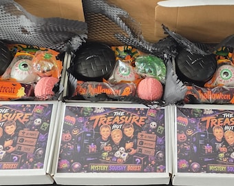 NEW! HaLlOwEeN Squishy Box Sets, Squishies, Fun SqUiShY, Viral Squish Toy, Fidget toy, Mystery Squishy Mix, Halloween