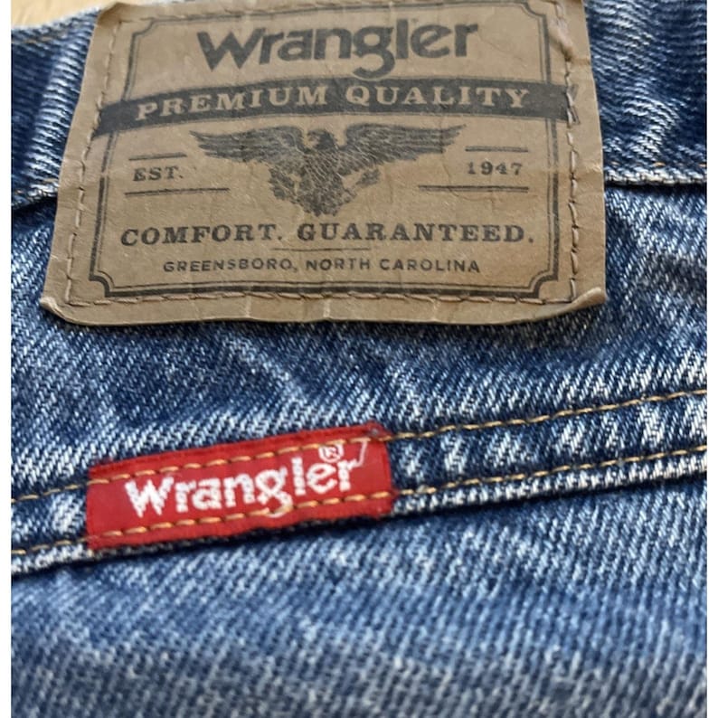 Vintage Wrangler Jeans Men's 38x29 Blue Light Wash Regular Fit Straight Leg Y2K image 4