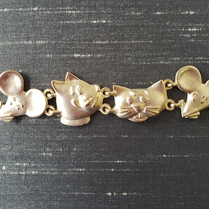Vintage A.J.C. Gold Tone Cat & Mouse Link Bracelet