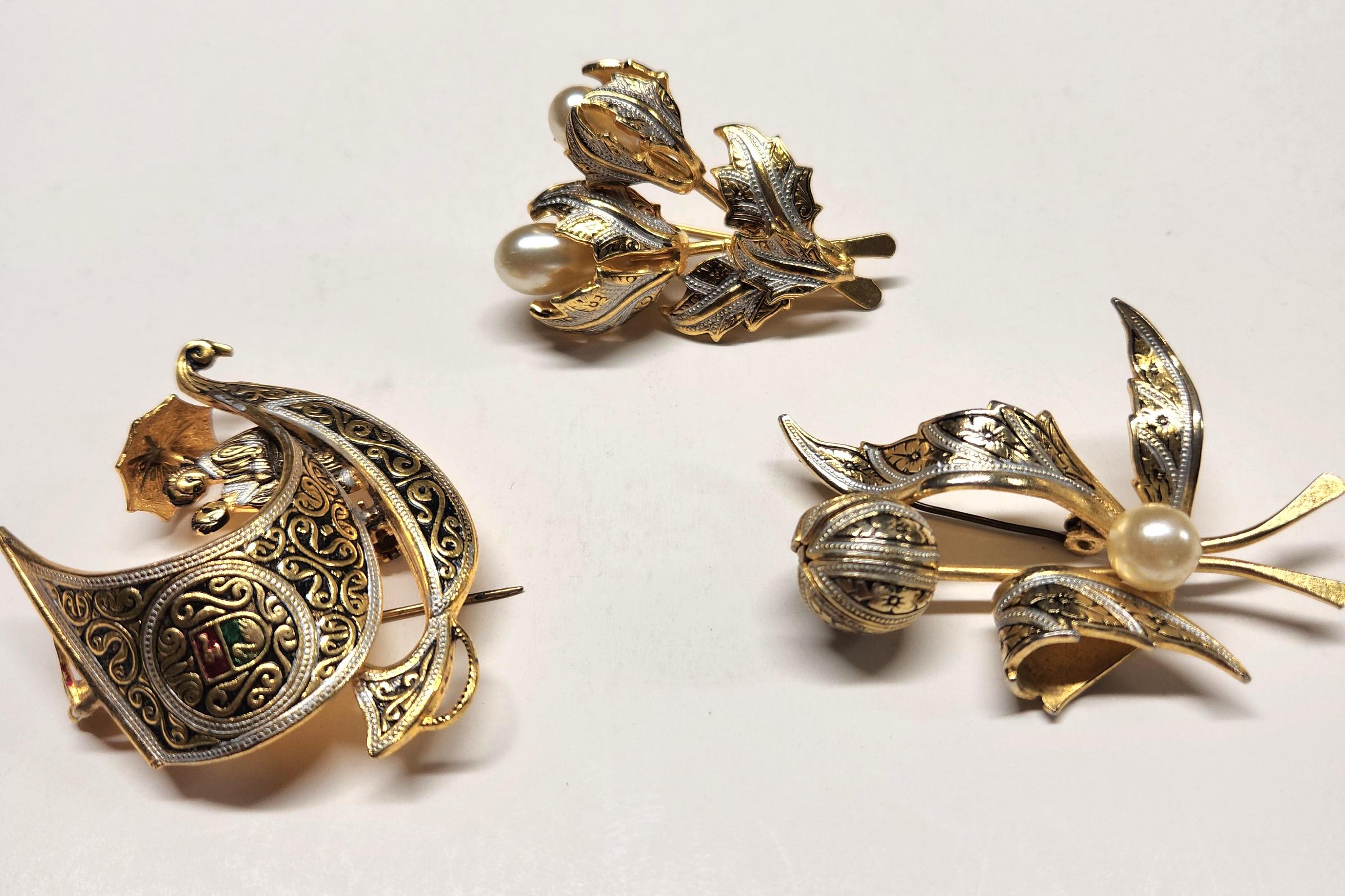 Rare Vintage Spanish Damascene Ship Brooch with Large 