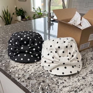 Vintage prickig basker med rosett, fransk elegant sommarmössa, solhatt för stranden, present till mamma