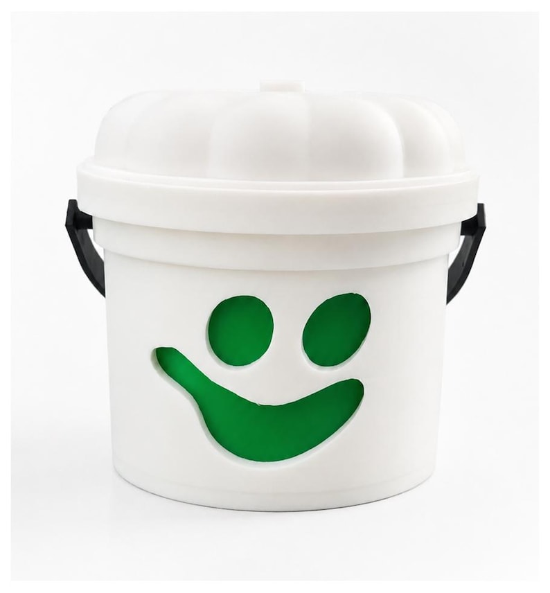 Smiley Specter | Ghost Halloween Light Up Bucket | Spooky Halloween Decor image 1