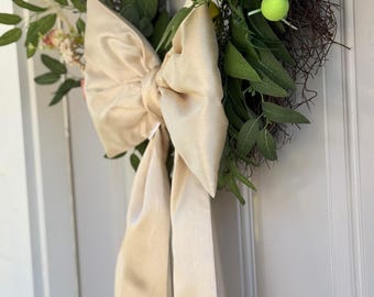 Large Cream Champagne Fabric Bows / Easter / Wedding Decor / Christmas Tree Topper Bows / faux dupioni fabric/ Ships Fast in 3-5 days