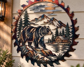 Décoration murale en métal représentant un ours des montagnes, style rustique, avec un panneau métallique sur le thème de la faune et de la forêt. Idéale pour décorer un chalet ou un gîte. Cadeau parfait pour les amoureux de la nature.