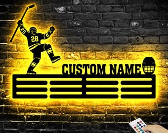Porte-médailles de hockey personnalisé avec lumières LED, porte-médailles de hockey sur glace personnalisé avec nom, présentoir mural en métal, cadeau pour jeunes joueurs de hockey