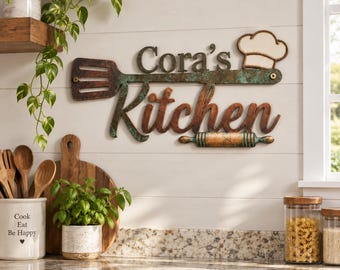 Plaque de cuisine personnalisée en métal, décoration murale de cuisine avec nom personnalisé, style rustique, motif toque et spatule de chef, cadeau pour maman