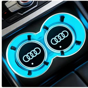 Audi LED-mugghållarunderlägg, lysande muggmatta, tillbehör till invändig omgivningsbelysning, passar alla Audi-modeller. Uppgradering.
