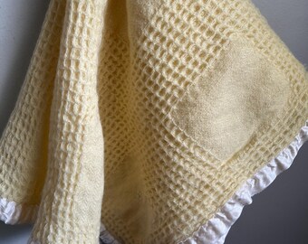 Kyloom Vintage Virgin Wool Lovey Blanket Koverlet Handwoven Honeycomb Muslim Kentucky Looms.