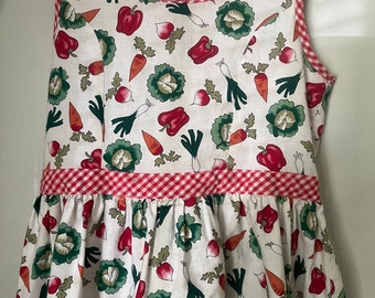 Girls Dress. Girls Dresses. Veggie  Vegetable Novelty Kitschy Gingham Check Trim. Big Girls. Sundress. Girls 4, 5, 6 Garden Party. Vegan Kid