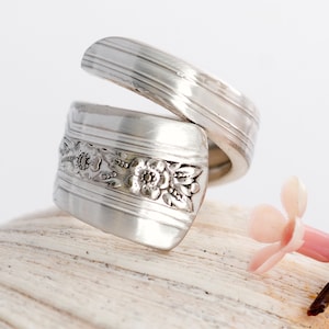 Spoon Ring - Vintage Louisianne Spoon Ring - 1938 Silverware Spoon Ring - Silverware Spoon Jewelry - Size 5 1/2 to 11 1/2 (mcfsp-125)