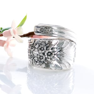 Vintage Spoon Ring - Riviera Revisited Spoon Ring - Spoon Jewelry - Floral Silverware Spoon Ring - Silverware Spoon Jewelry (mcf R1159)