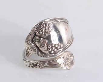 Sterling Spoon Ring, Verona Silverware Ring, Sterling silverware jewelry, 1905 Towle Grape Floral Spoon Jewelry (mcfS146)