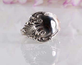 Sterling Spoon Ring, Corinthian Sterling Spoon Ring, 1891 Vintage Spoon Ring, Silverware Jewelry, Sterling Spoon Jewelry (mcfS121)