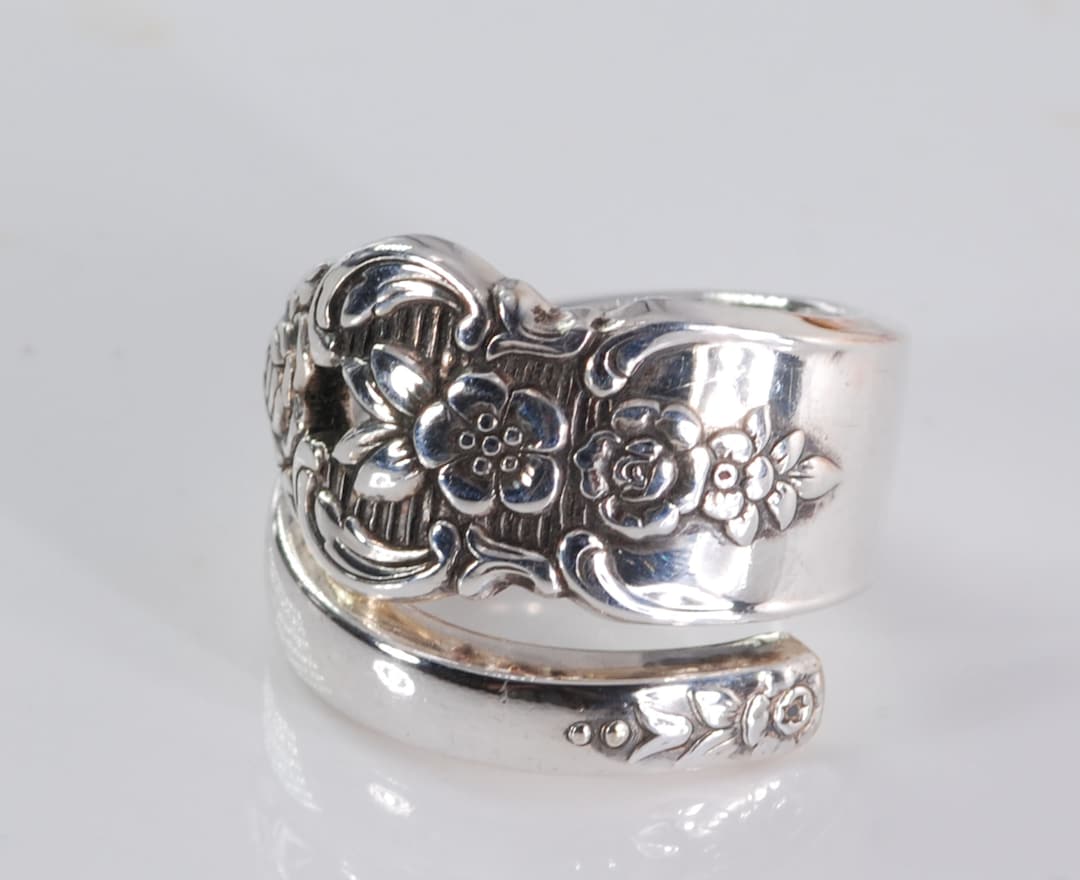 Spoon Ring, Distinction Silverware Ring, 1951 Vintage Spoon Jewelry ...
